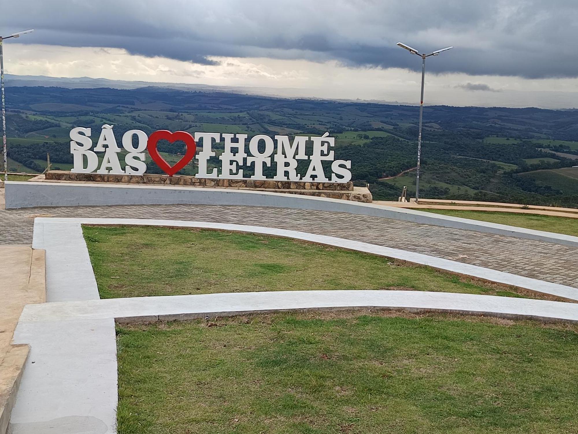São Tomé das Letras Suites Montanha Das Letras חדר תמונה